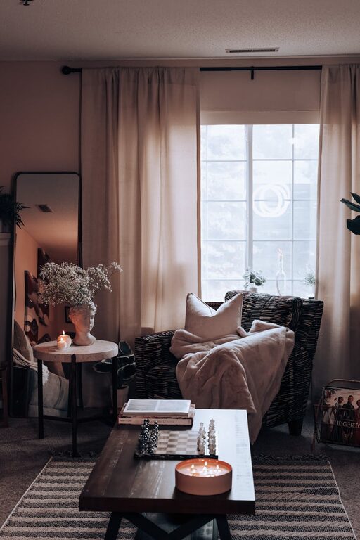 Affordable Ways to Make Your Living Room Cozy and Inviting